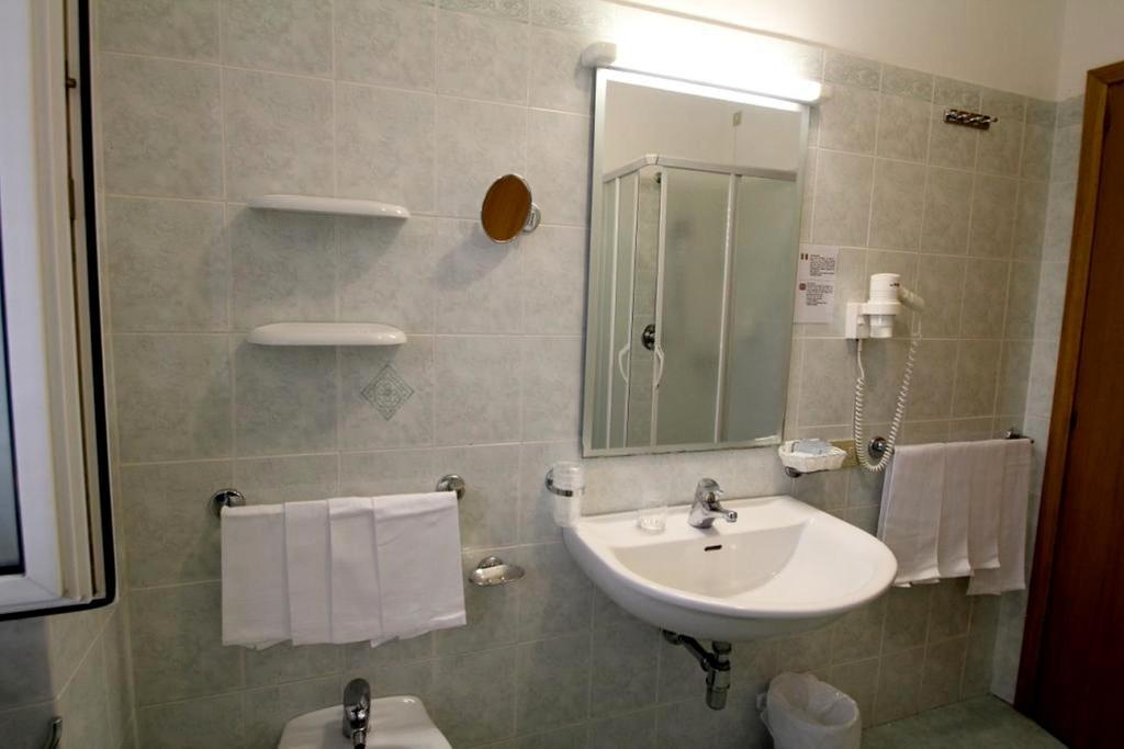 Grande Albergo Roccaraso Room photo