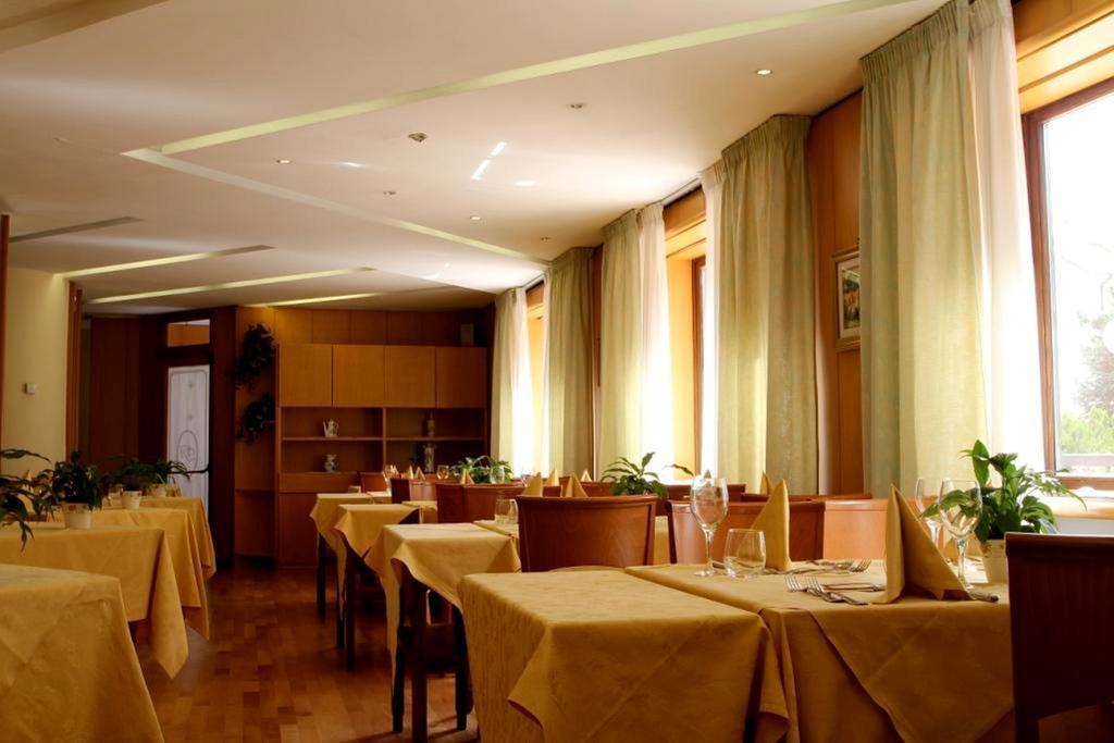 Grande Albergo Roccaraso Exterior photo