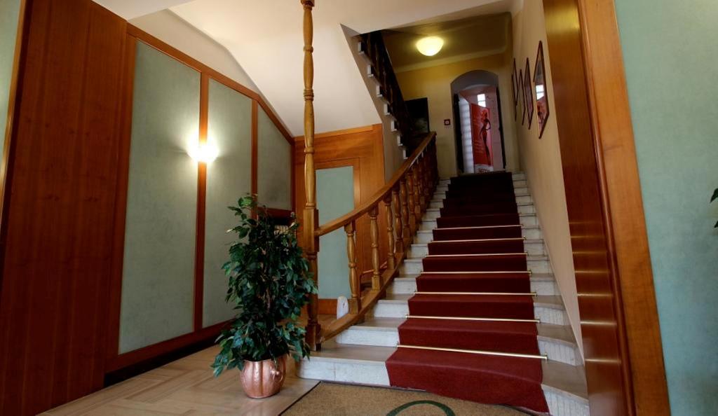 Grande Albergo Roccaraso Exterior photo